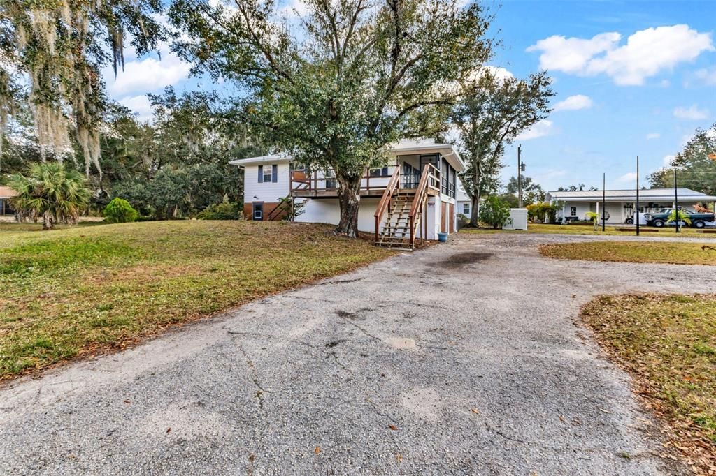 待售: $250,000 (2 贝兹, 1 浴室, 1152 平方英尺)