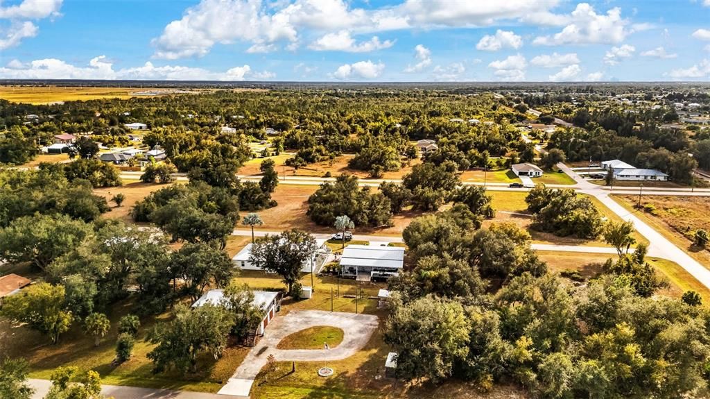 待售: $250,000 (2 贝兹, 1 浴室, 1152 平方英尺)