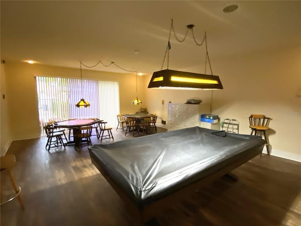 En Venta: $299,900 (2 camas, 2 baños, 1410 Pies cuadrados)