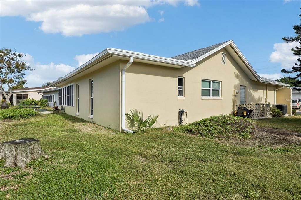 En Venta: $299,900 (2 camas, 2 baños, 1410 Pies cuadrados)