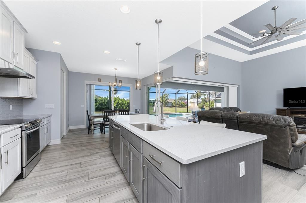 For Sale: $570,000 (3 beds, 2 baths, 2098 Square Feet)