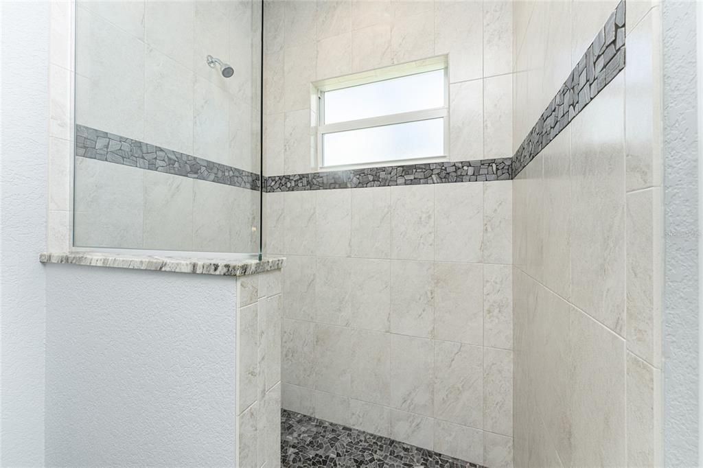 For Sale: $570,000 (3 beds, 2 baths, 2098 Square Feet)