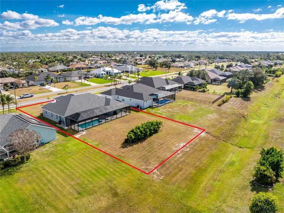 For Sale: $570,000 (3 beds, 2 baths, 2098 Square Feet)