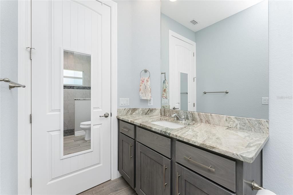 For Sale: $570,000 (3 beds, 2 baths, 2098 Square Feet)