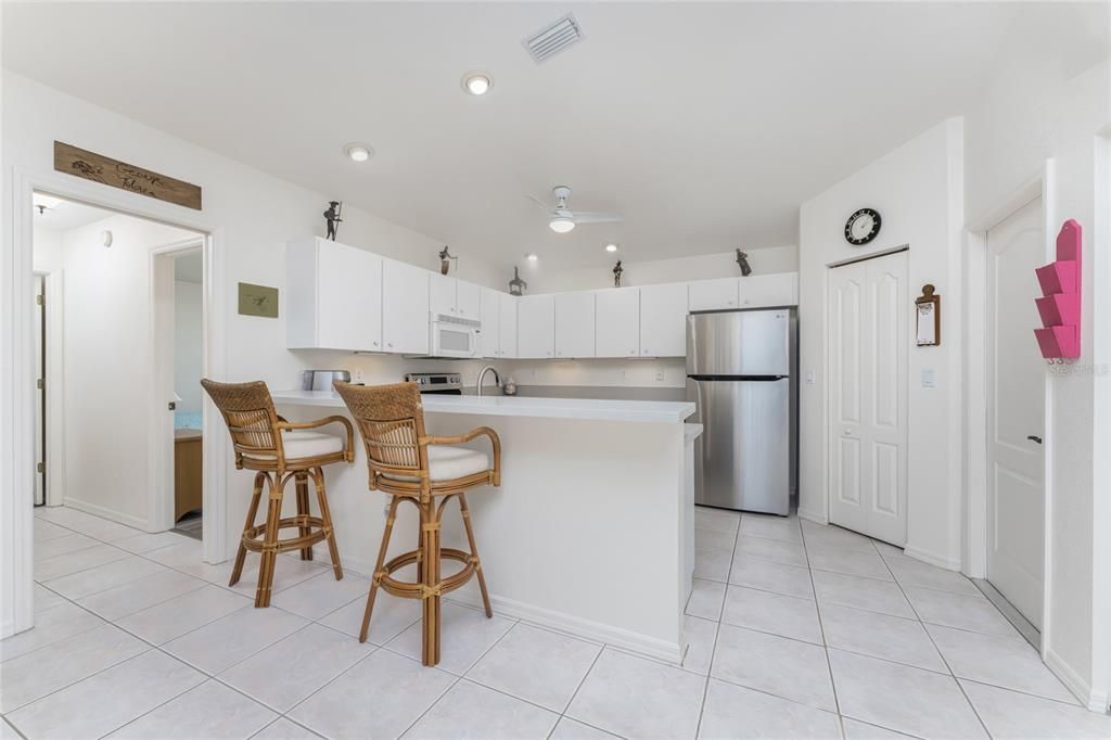 For Sale: $428,000 (3 beds, 2 baths, 1871 Square Feet)