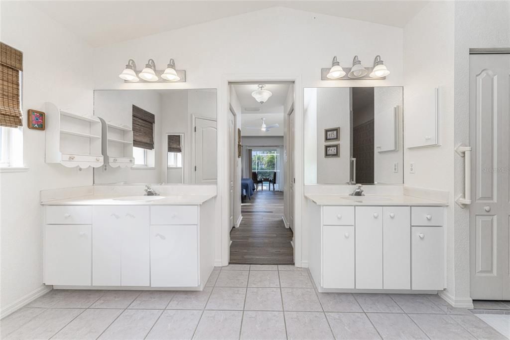 For Sale: $428,000 (3 beds, 2 baths, 1871 Square Feet)