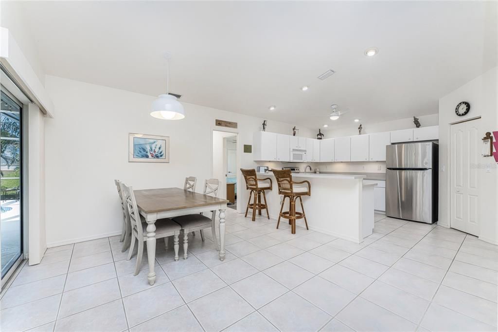 For Sale: $428,000 (3 beds, 2 baths, 1871 Square Feet)