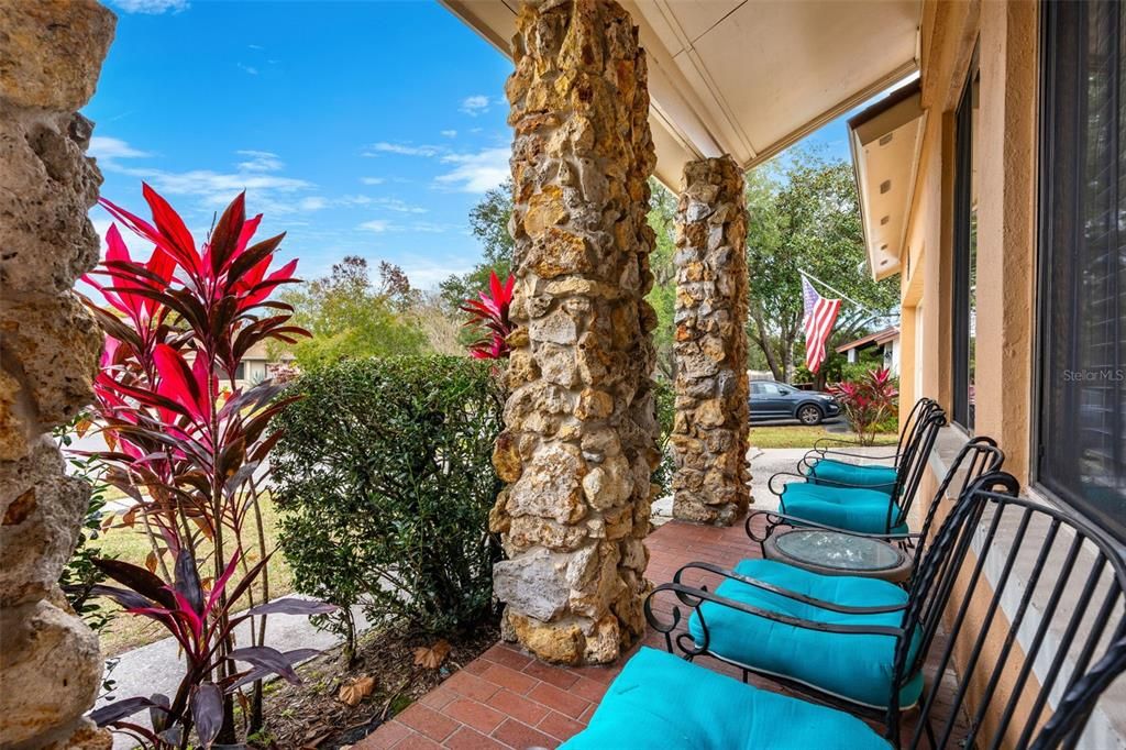 For Sale: $430,000 (3 beds, 2 baths, 1680 Square Feet)