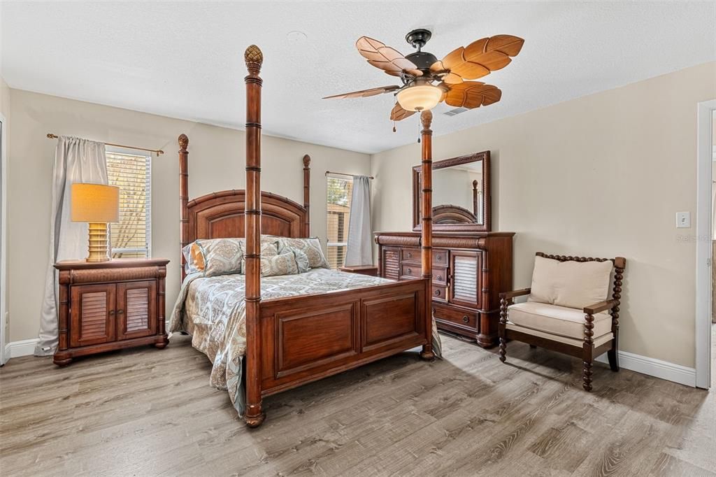 For Sale: $430,000 (3 beds, 2 baths, 1680 Square Feet)