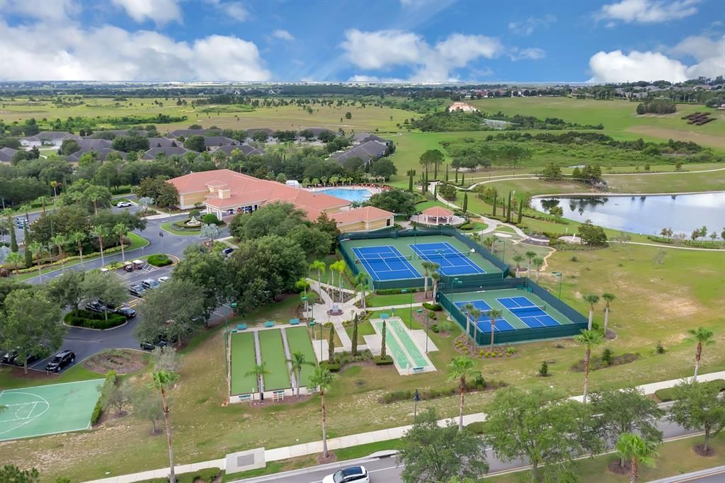 На продажу: $315,000 (2 спален, 2 ванн, 1374 Квадратных фут)