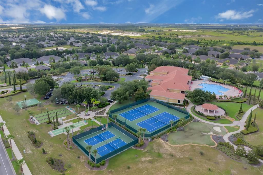 На продажу: $315,000 (2 спален, 2 ванн, 1374 Квадратных фут)