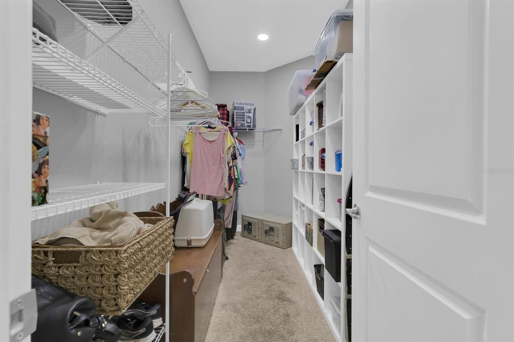 На продажу: $315,000 (2 спален, 2 ванн, 1374 Квадратных фут)