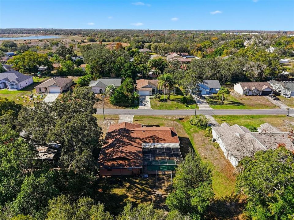 待售: $275,000 (4 贝兹, 3 浴室, 2136 平方英尺)