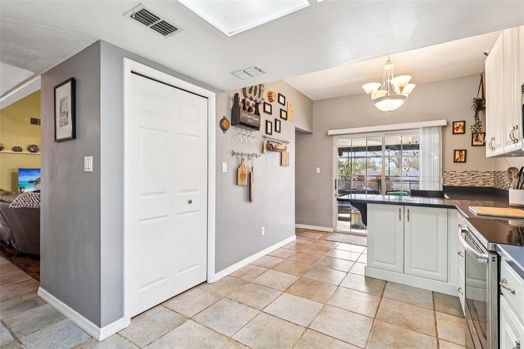 For Sale: $440,000 (4 beds, 3 baths, 1832 Square Feet)