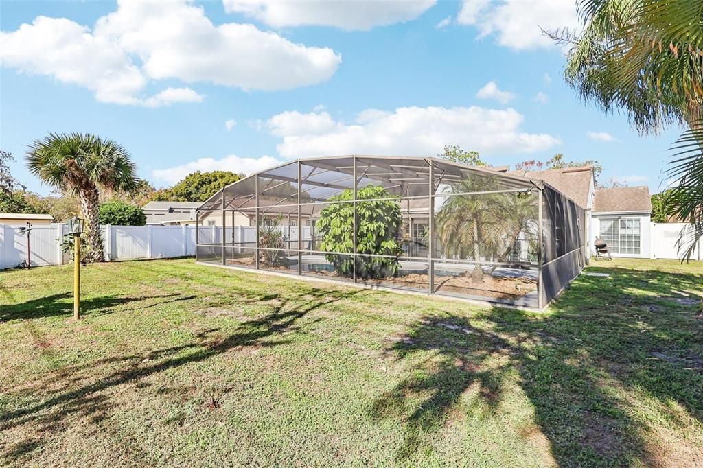 For Sale: $440,000 (4 beds, 3 baths, 1832 Square Feet)