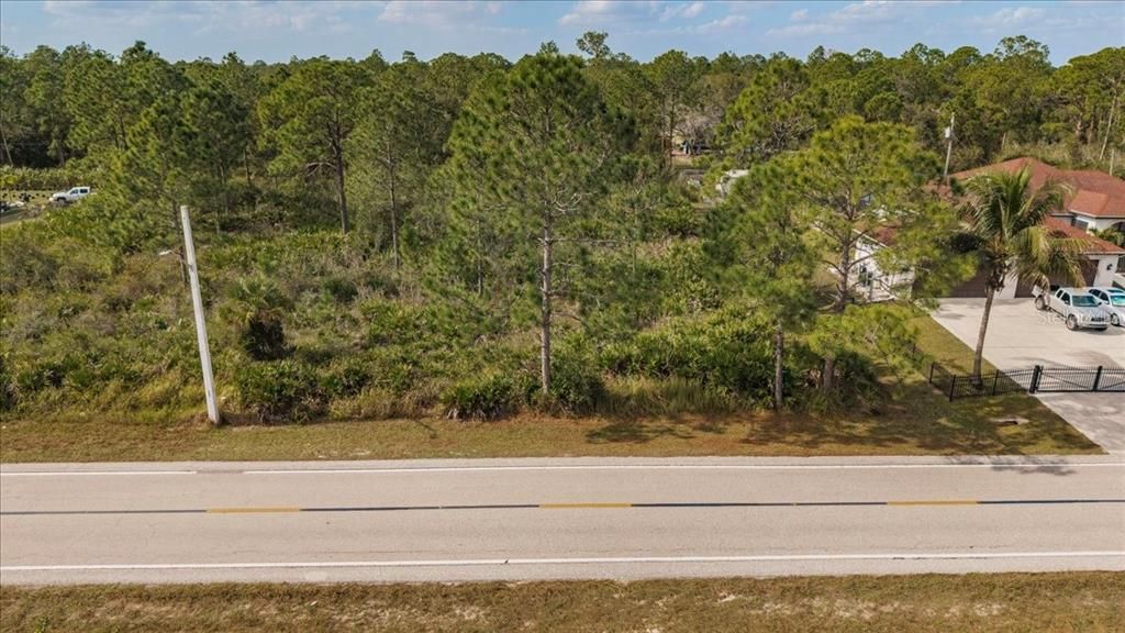 待售: $40,000 (0.50 acres)