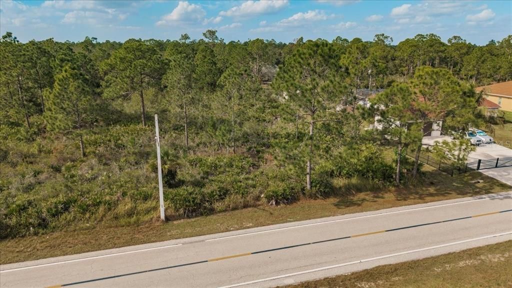 待售: $40,000 (0.50 acres)