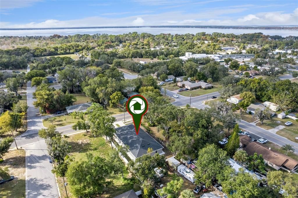 For Sale: $530,000 (6 beds, 0 baths, 2634 Square Feet)