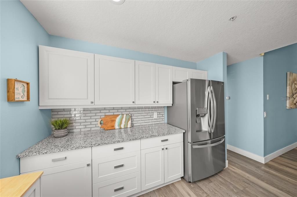 В аренду: $4,500 (3 спален, 2 ванн, 1208 Квадратных фут)