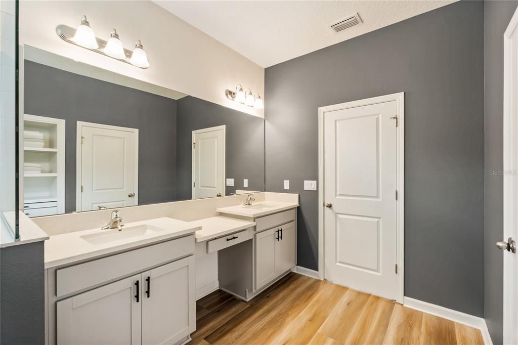 En Venta: $490,000 (4 camas, 2 baños, 2292 Pies cuadrados)