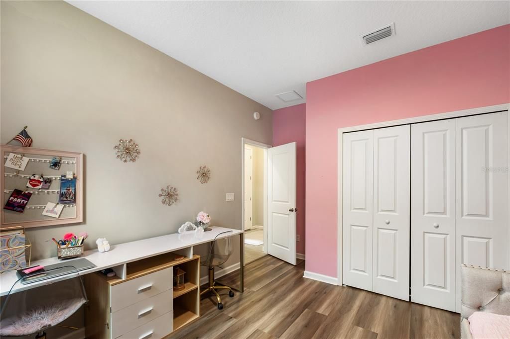 En Venta: $490,000 (4 camas, 2 baños, 2292 Pies cuadrados)