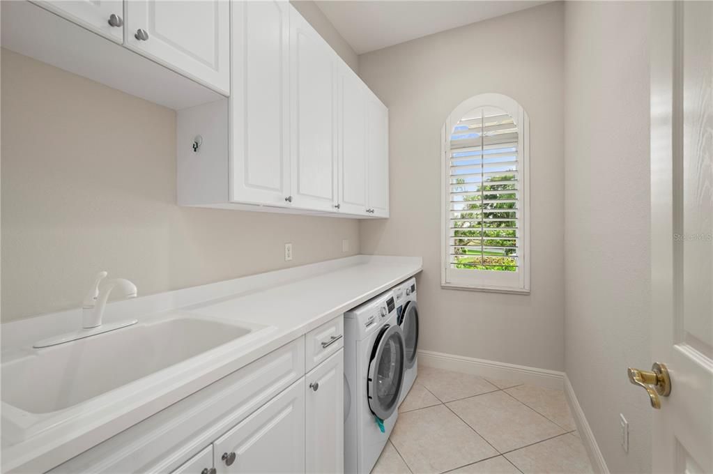 待售: $1,495,000 (5 贝兹, 4 浴室, 4425 平方英尺)