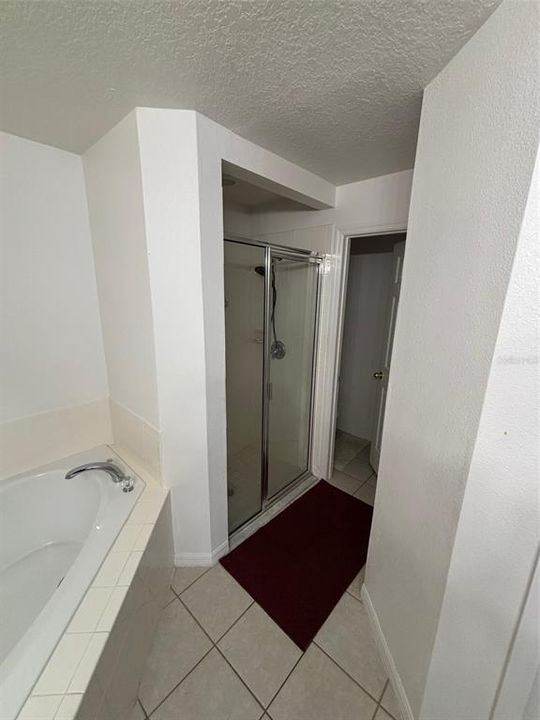 For Sale: $320,000 (3 beds, 2 baths, 1825 Square Feet)