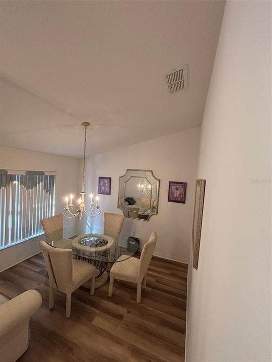 For Sale: $320,000 (3 beds, 2 baths, 1825 Square Feet)