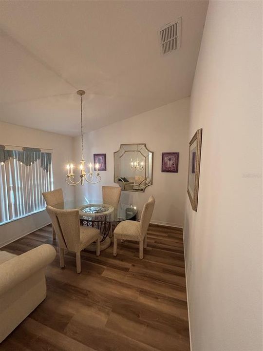 For Sale: $320,000 (3 beds, 2 baths, 1825 Square Feet)