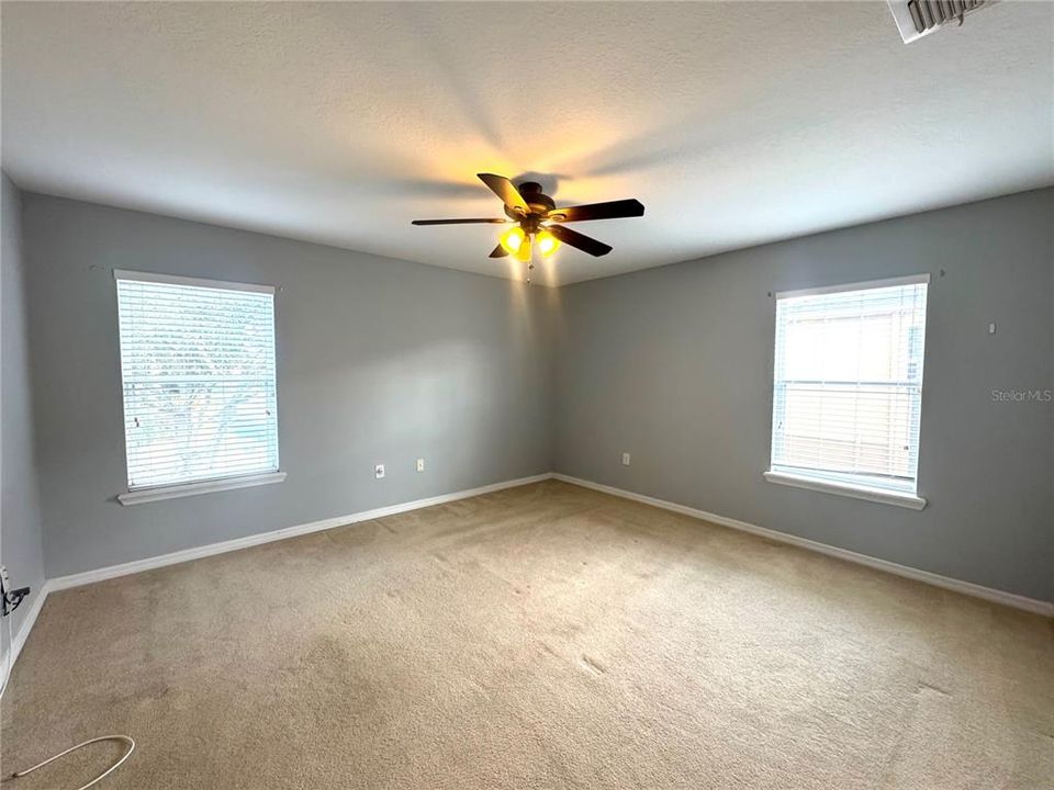 出租: $1,799 (3 贝兹, 2 浴室, 1768 平方英尺)