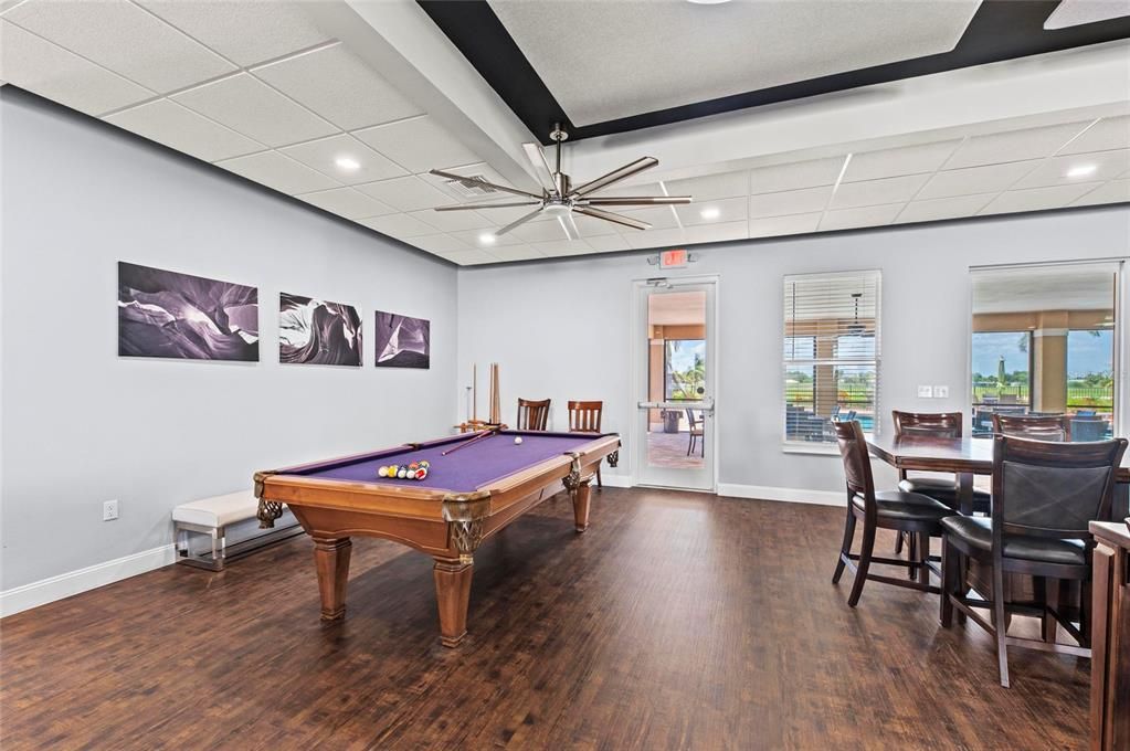 For Sale: $650,000 (1 beds, 1 baths, 1000 Square Feet)