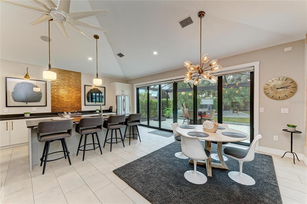 For Sale: $650,000 (1 beds, 1 baths, 1000 Square Feet)