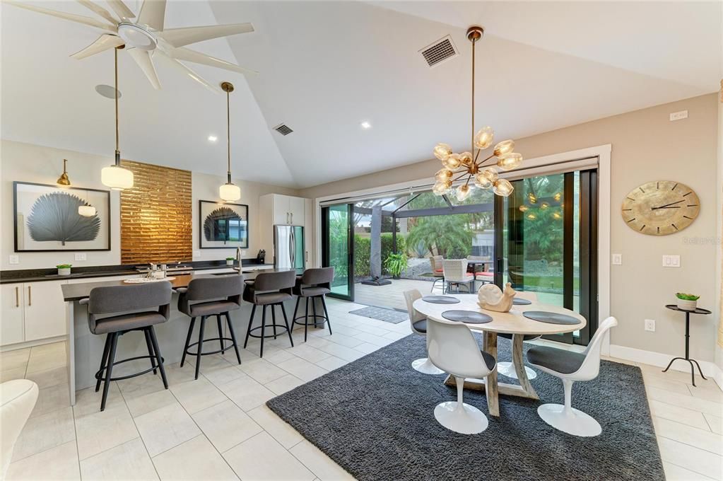 For Sale: $650,000 (1 beds, 1 baths, 1000 Square Feet)