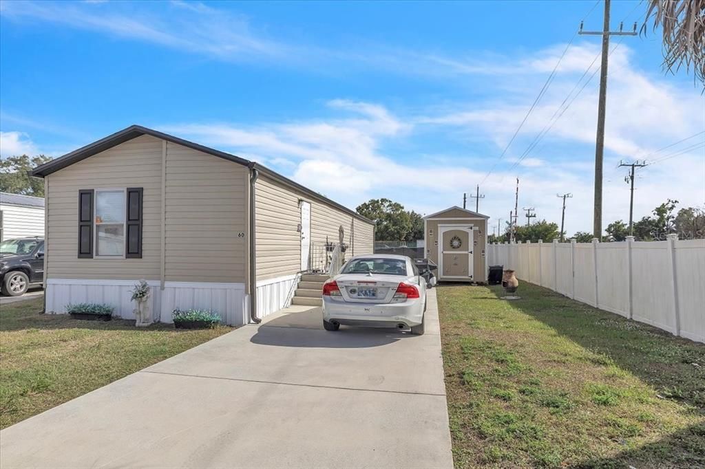 For Sale: $75,000 (3 beds, 2 baths, 1800 Square Feet)