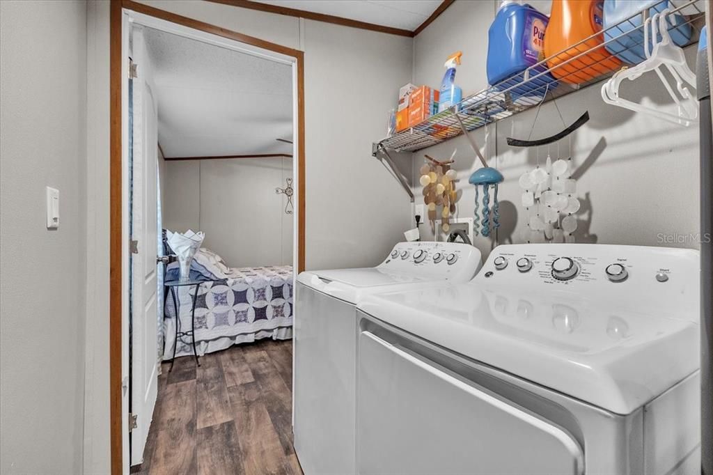 For Sale: $75,000 (3 beds, 2 baths, 1800 Square Feet)