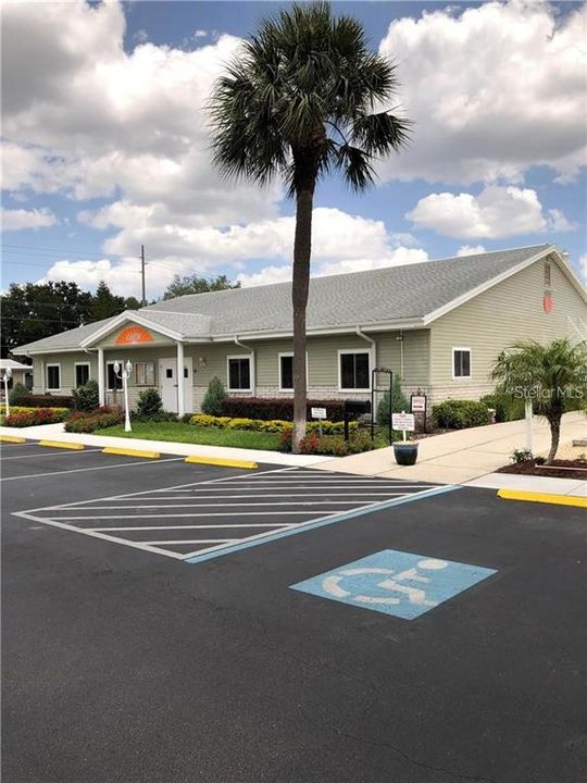 待售: $95,000 (2 贝兹, 2 浴室, 1456 平方英尺)