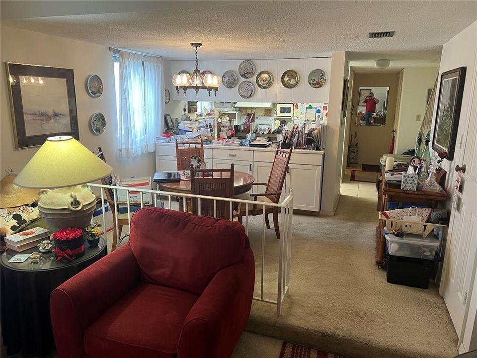 На продажу: $199,500 (3 спален, 2 ванн, 1231 Квадратных фут)