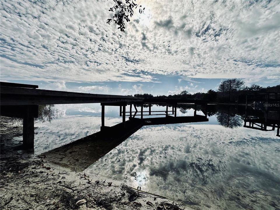 For Sale: $233,000 (1 beds, 1 baths, 812 Square Feet)