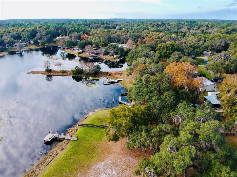 For Sale: $233,000 (1 beds, 1 baths, 812 Square Feet)