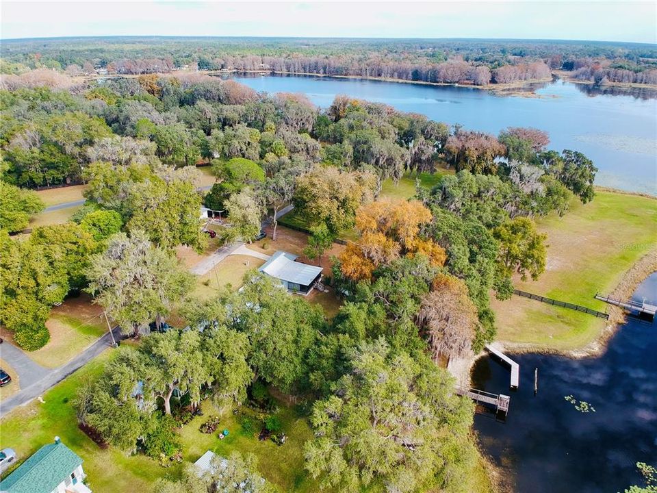 For Sale: $233,000 (1 beds, 1 baths, 812 Square Feet)