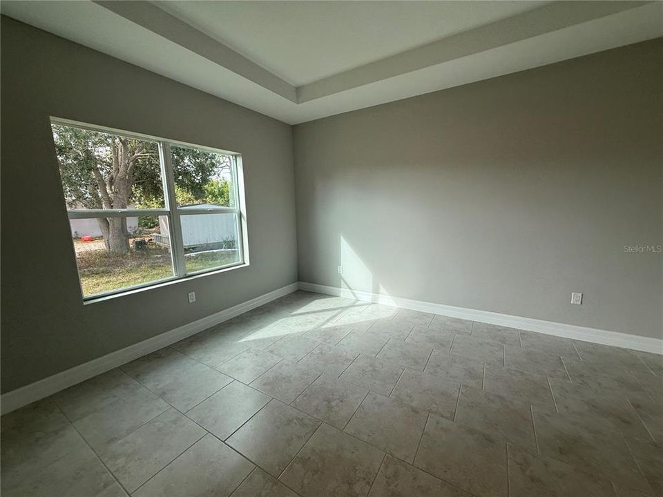 En Venta: $350,000 (3 camas, 3 baños, 1615 Pies cuadrados)