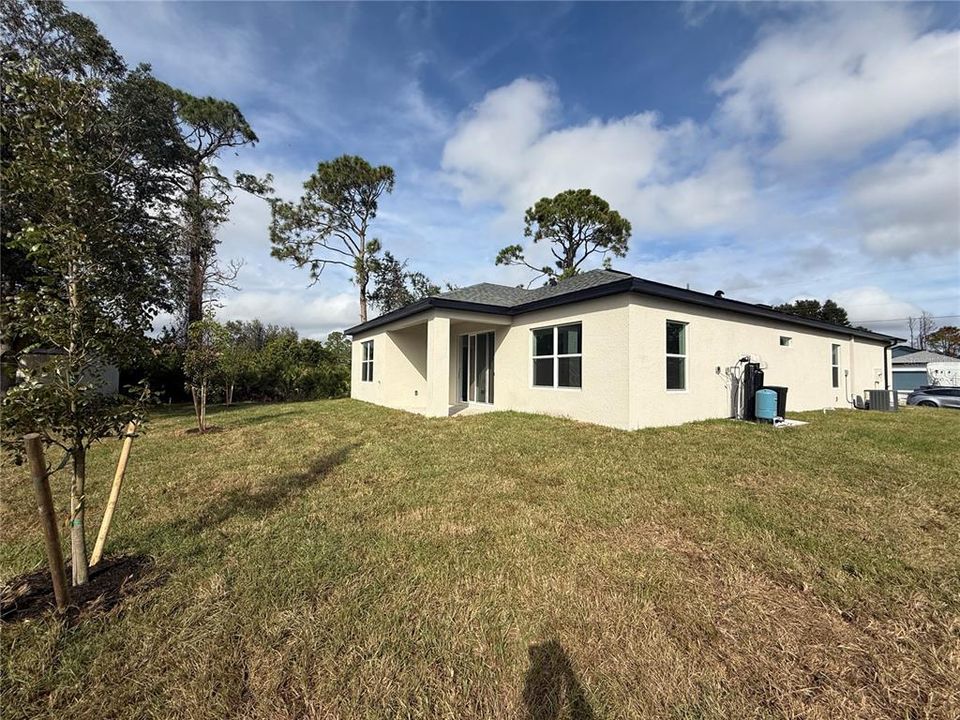 En Venta: $350,000 (3 camas, 3 baños, 1615 Pies cuadrados)