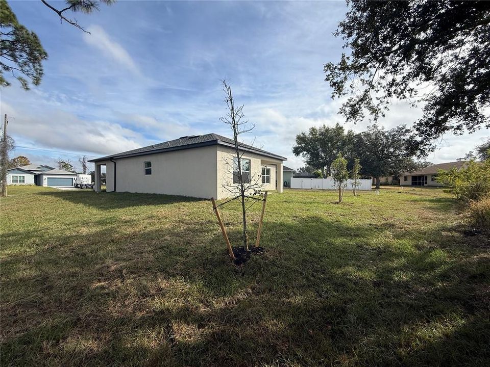 En Venta: $350,000 (3 camas, 3 baños, 1615 Pies cuadrados)