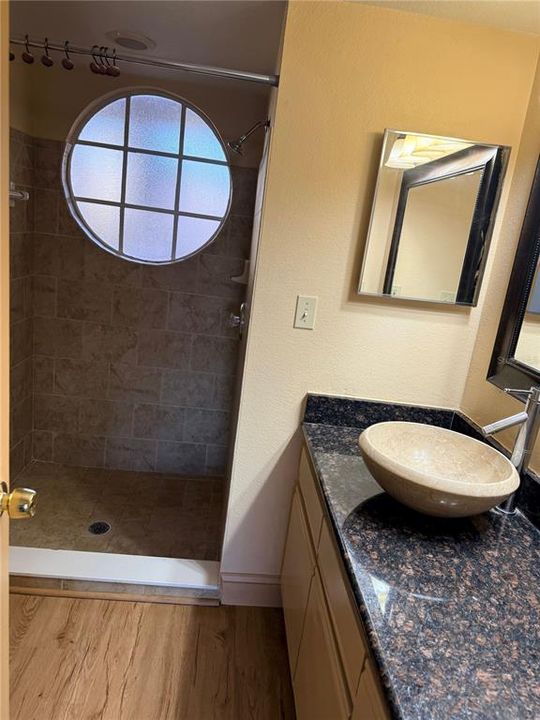 En Renta: $1,650 (3 camas, 2 baños, 1220 Pies cuadrados)