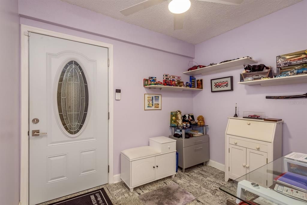 На продажу: $435,000 (2 спален, 2 ванн, 1705 Квадратных фут)