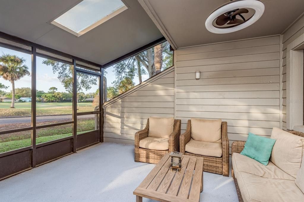 На продажу: $435,000 (2 спален, 2 ванн, 1705 Квадратных фут)