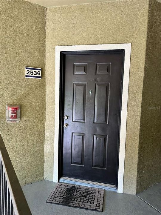 For Rent: $1,400 (1 beds, 1 baths, 713 Square Feet)