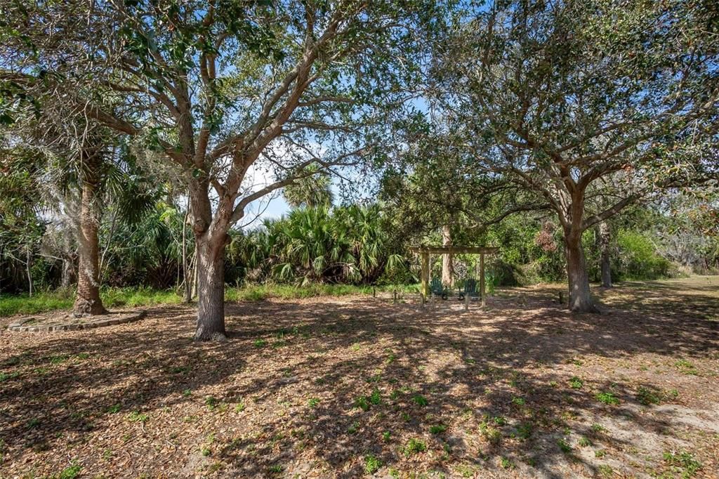 For Sale: $298,000 (3 beds, 2 baths, 1752 Square Feet)