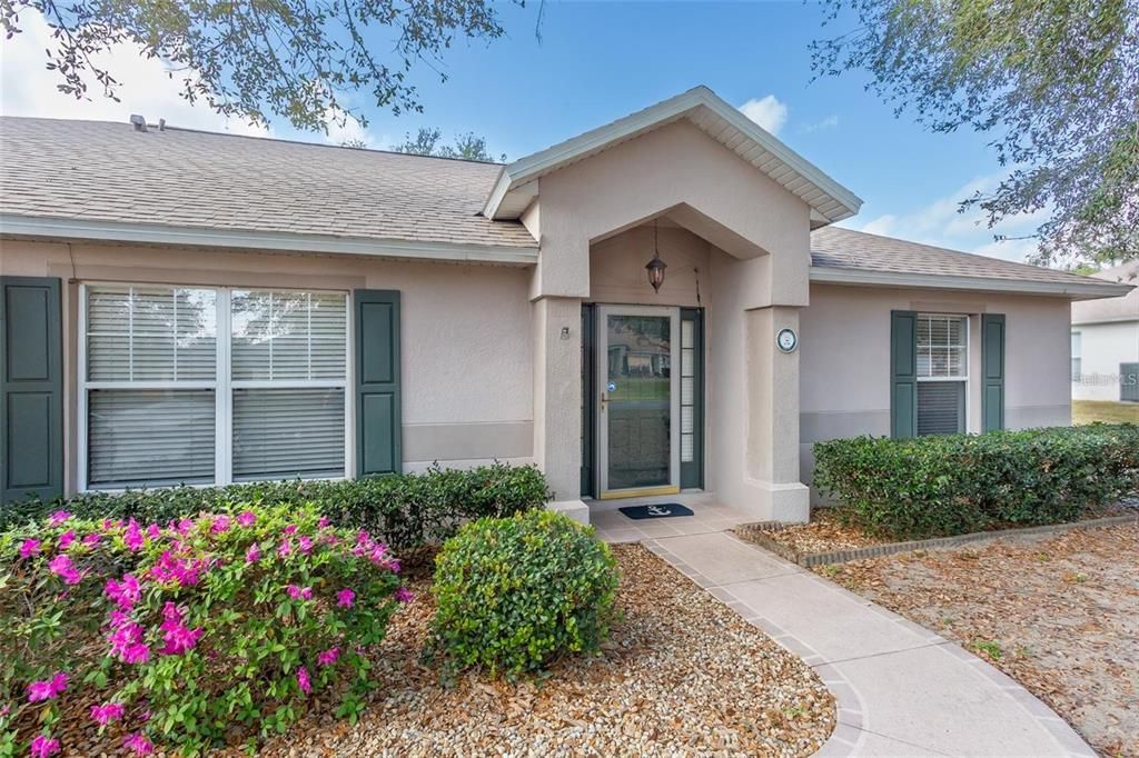 For Sale: $298,000 (3 beds, 2 baths, 1752 Square Feet)