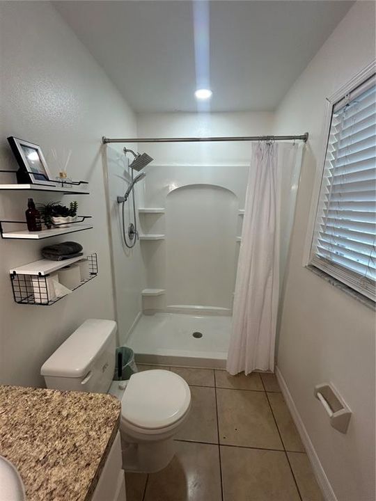 For Sale: $279,000 (3 beds, 2 baths, 1269 Square Feet)